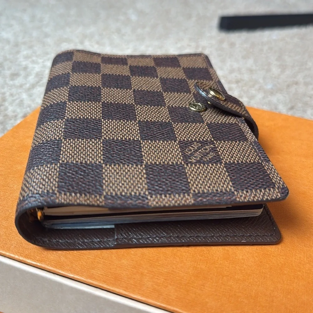 Louis Vuitton Damier Ebene - Picture 15 of 17